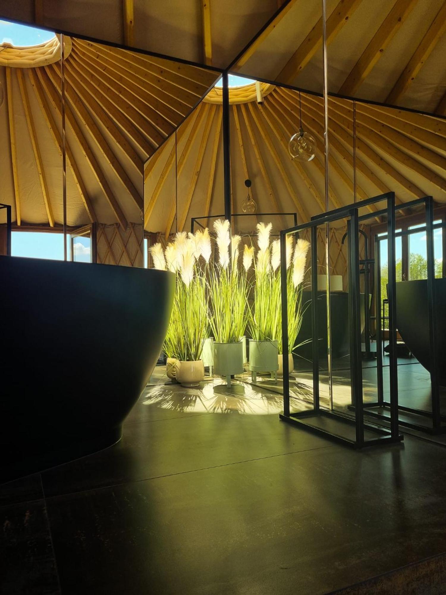 Jurty Glamping Hotel Gostynin Luaran gambar